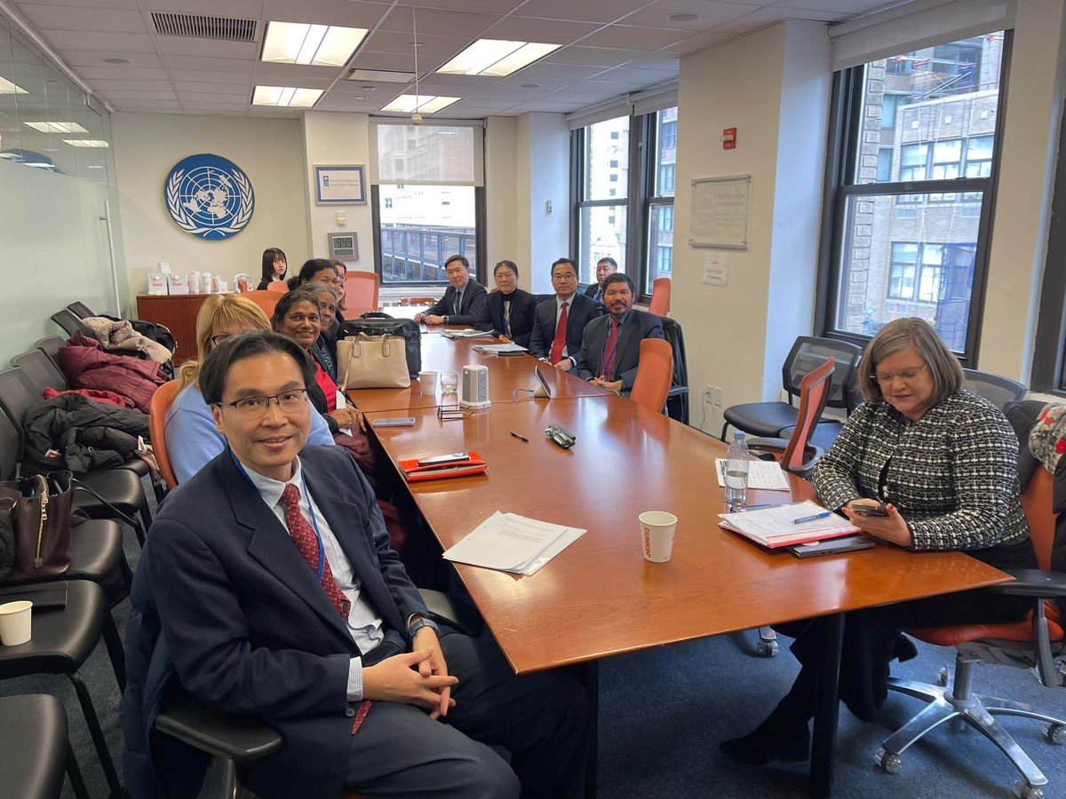 Dr_Uzir's tweet image. Alhamdulillah, a privilege for Malaysia to participate in this morning’s Bureau Meeting of the ESCAP Committee on Statistics, where Asia-Pacific members collaboratively prepared for the 57th session of the United Nations Statistical Commission in New York.

#UN57SC
#KPDOSM