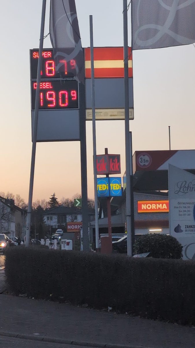 MarcelB71's tweet photo. Und bei euch so 😱? https://t.co/5NNlSwdXFm