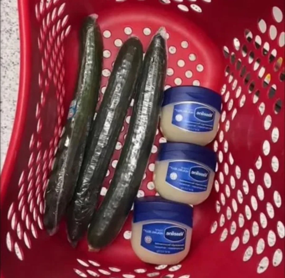 Miss Velora ⚜️ tweet media