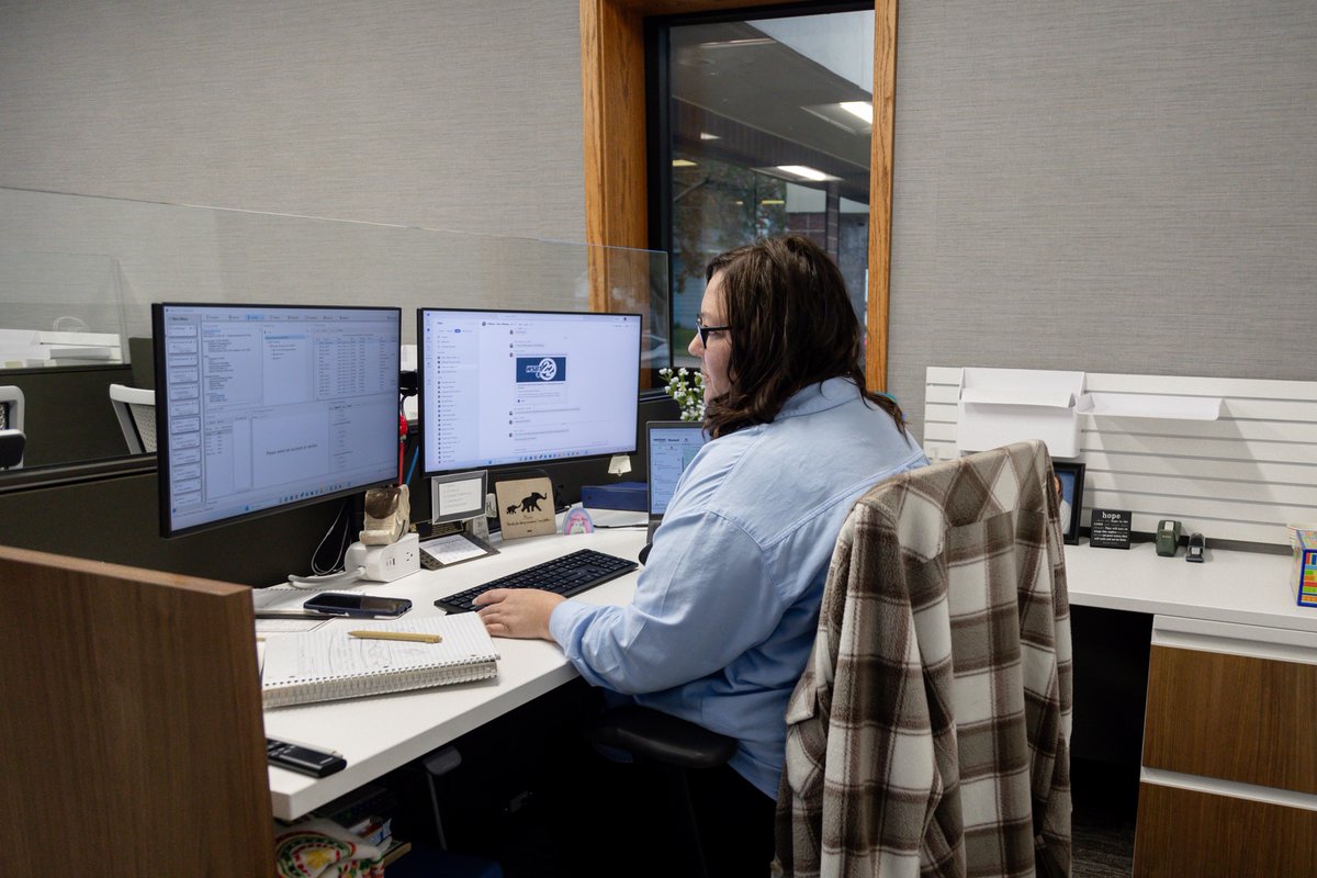 Premier Comm tweet media