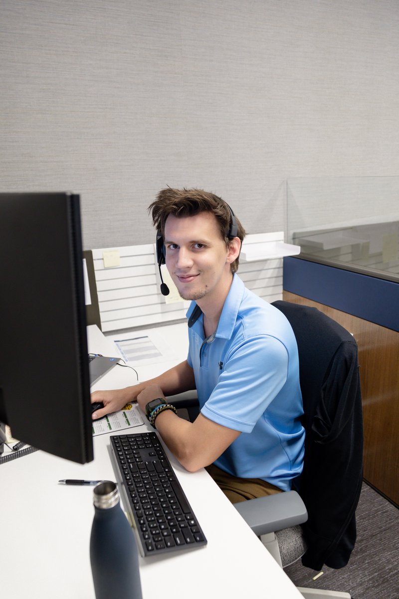 Premier Comm tweet media