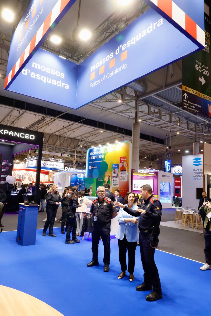 Alícia Romero 💜 tweet media