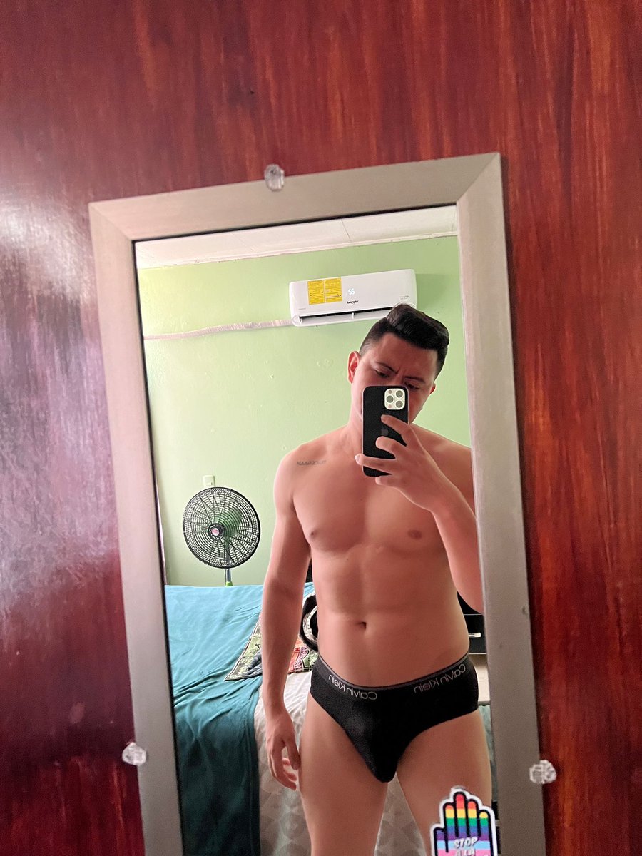 REAL UNDIES tweet media