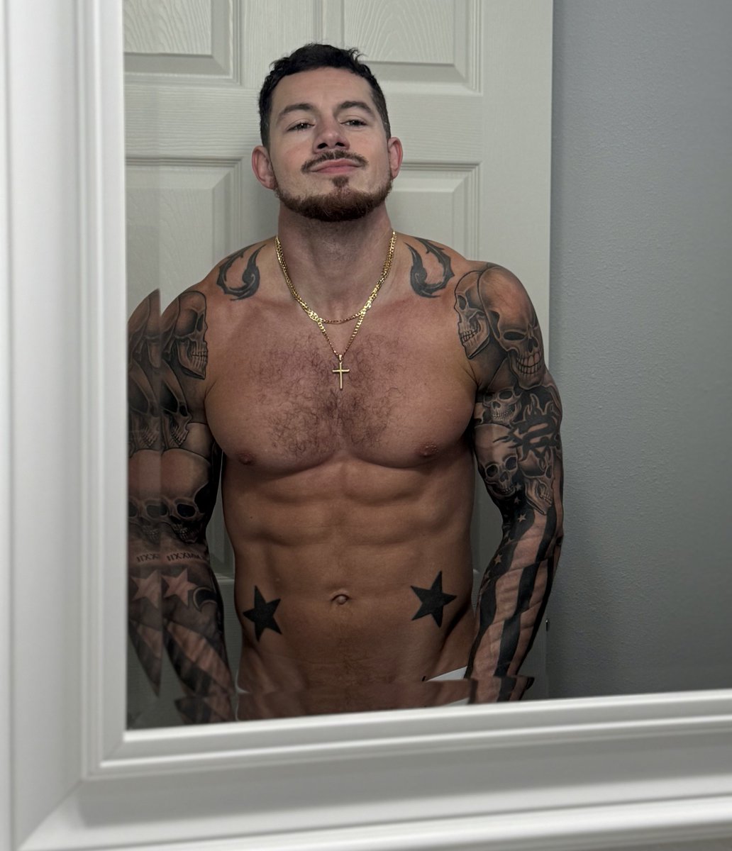 Daddy Shawn 👟 tweet media