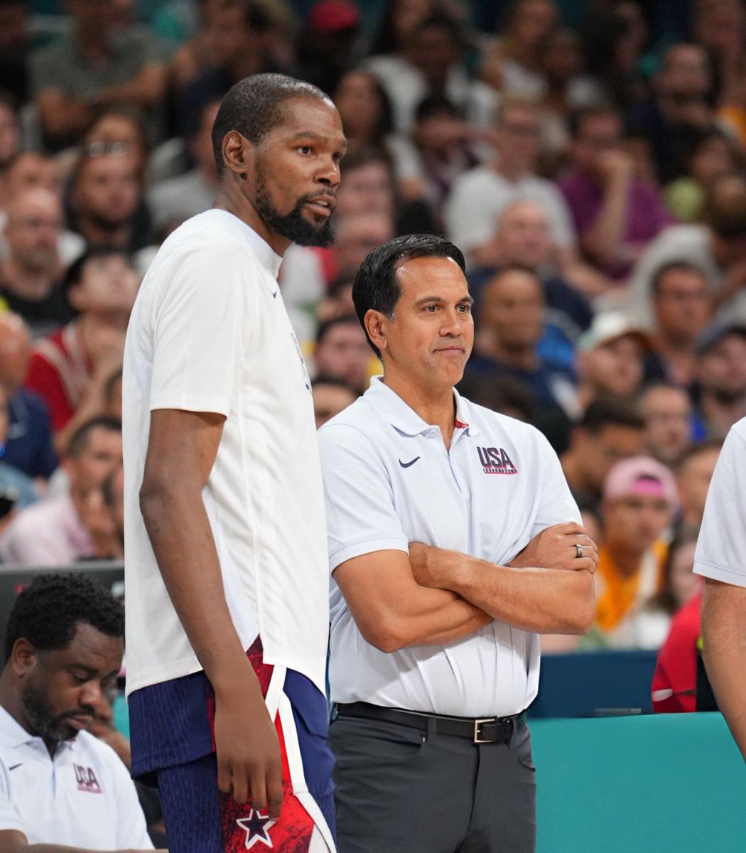 HeatvsHaters's tweet photo. Kevin Durant on Erik Spoelstra during the Olympics:

“I’ve always been impressed with coach Spo from afar. But to be in the same locker room with him, to see his intensity. His scouts were just like, made me want to run through a wall.

You don’t get to see a lot of these head coaches in the assistant coach role where they’re on the floor developing guys every day, rebounding, just doing the dirty work. And Spo was great at that. And he made it exciting to come into work every day.”

(via @Anthony_Chiang)