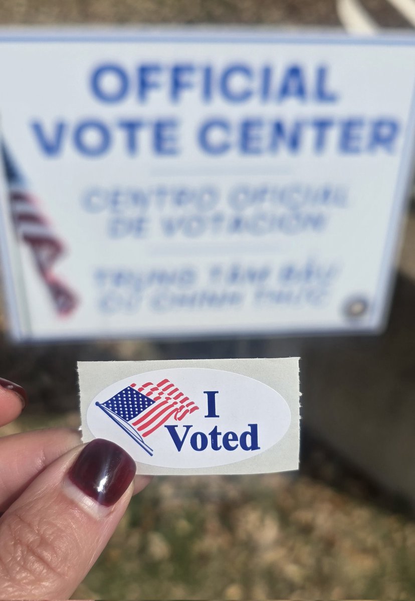 adriocampo's tweet photo. Election Day in Texas 🇺🇸
Democracy isn’t a spectator sport.
Your voice only matters if you use it.
Show up.
Be counted.
Go vote. 🗳️ https://t.co/YiFyG26GPd