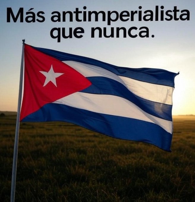 #Fidel: "Más que nunca tenemos que convertirnos en un pueblo de trabajadores y un pueblo de soldados. (...) Esas son las dos tareas básicas: la producción y la defensa". #100AñosConFidel