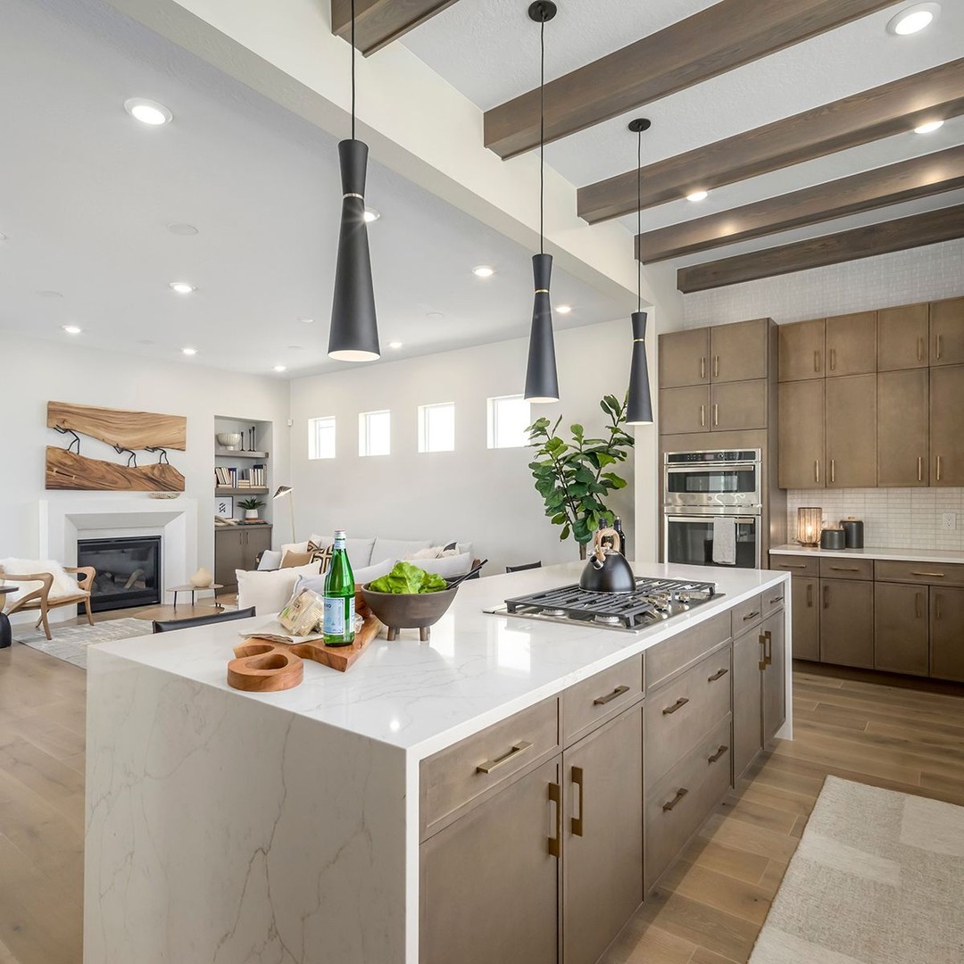 CandlelightHome's tweet photo. PICK YOUR FAVORITE!
The dramatic ceilings of our Sun Valley home design or the openness of our St. Moritz floor plan?

Schedule a tour to view both of these beautiful, fully furnished homes at Firefly, our new Active Family Community at https://t.co/MsBBakN6Bo. https://t.co/4QGrxisLel