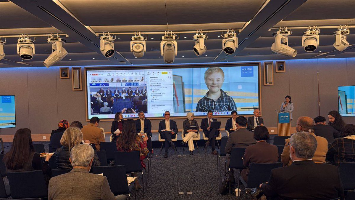 Dr_Uzir's tweet image. Alhamdulillah, today I had the opportunity to attend Communicating about Migration Statistics: New Report and Special Considerations for Children on the Move and Other Marginalized Groups at UNICEF House.

#UN57SC
#KPDOSM
#StatistikNadiKehidupan
#StatistikSegalanyaPasti
#DOSM