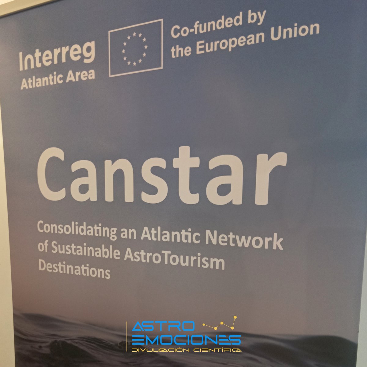 EmocionesAstro's tweet photo. 🤩 Hoy compartimos una noticia que nos llena de orgullo.
El proyecto andaluz #AstroEmociones ha sido seleccionada como empresa para representar el astroturismo en el proyecto europeo 🇪🇺 #CANSTAR,
🔭 Una apuesta por el cielo andaluz como recurso estratégico.
@astroemociones_ https://t.co/xLgt60ui9i