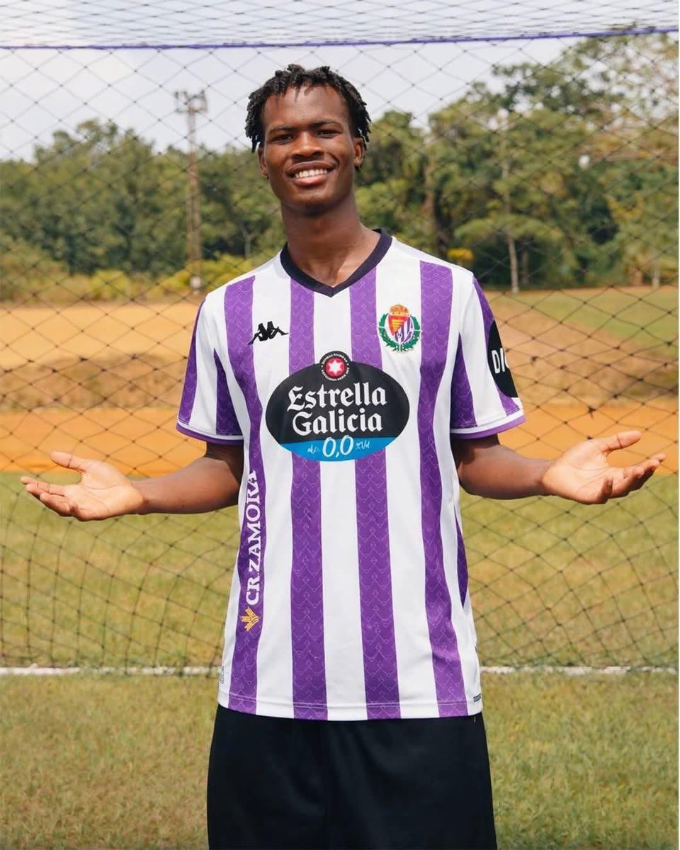 Ligué Emmanuel🇨🇮, milieu de terrain formé à Ivoire Academie🇨🇮, a rejoint le Real Valladolid🇪🇸.