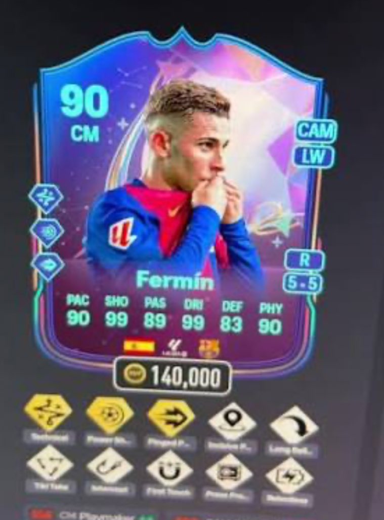 PedsanUT's tweet photo. There are insane Fantasy FC upgrades this year but no one will beat this one🐐 https://t.co/CLosCfbxlm