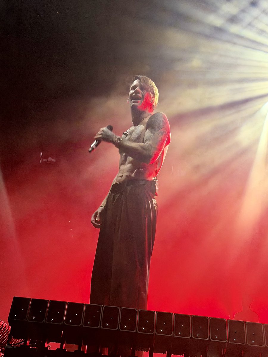 jennnnnaaaaa tweet media