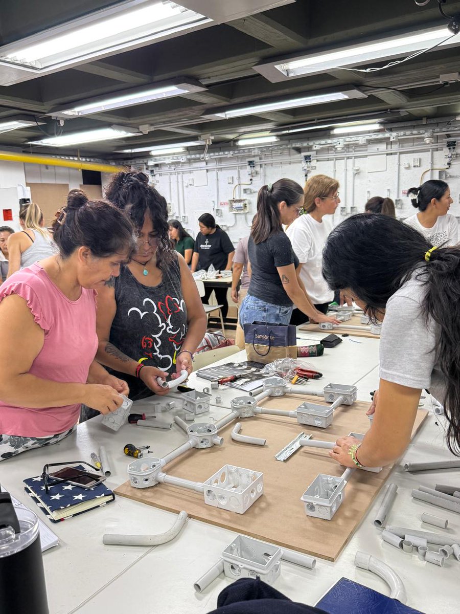 Embajadora de Australia en Buenos Aires tweet media