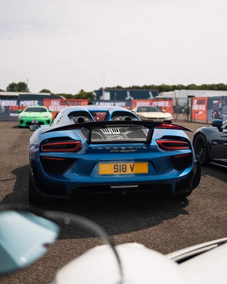 Regtransfers.co.uk tweet media