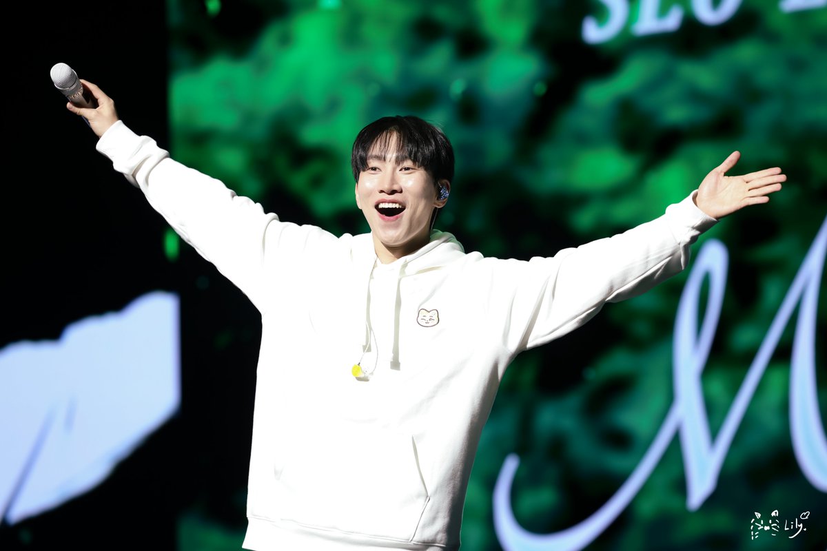 silver123_'s tweet photo. 260227 SEO EUNKWANG CONCERT

【𝑴𝒚 𝑷𝒂𝒈𝒆】in Taipei

看起來超級幸福～～～

#BTOB #비투비 
#徐恩光 #서은광 #ウングァン https://t.co/6JMo4jvfcN