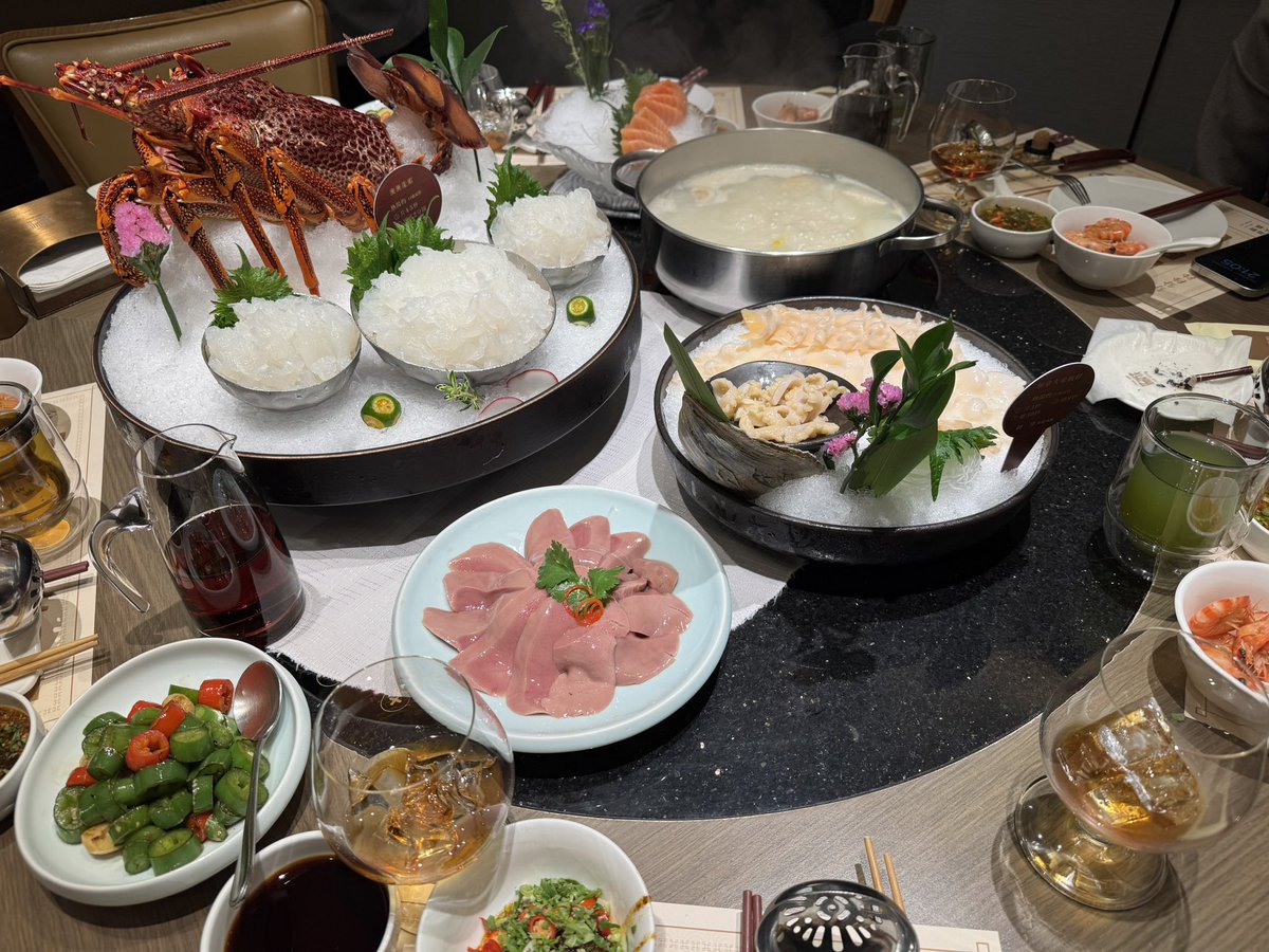 上山虎 tweet media