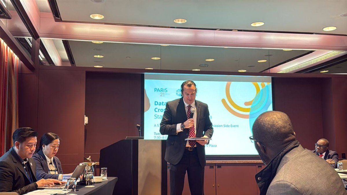 Dr_Uzir's tweet image. Alhamdulillah, the day commenced with a side event session entitled ‘Data Systems at a Crossroads: Official Statistics for a New Era’, organized by Open Data Watch and PARIS21. 
#UN57SC
#KPDOSM
#StatistikNadiKehidupan
#StatistikSegalanyaPasti
#DOSM