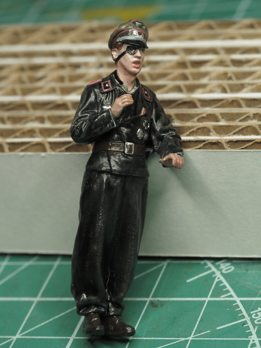 orange_page tweet media