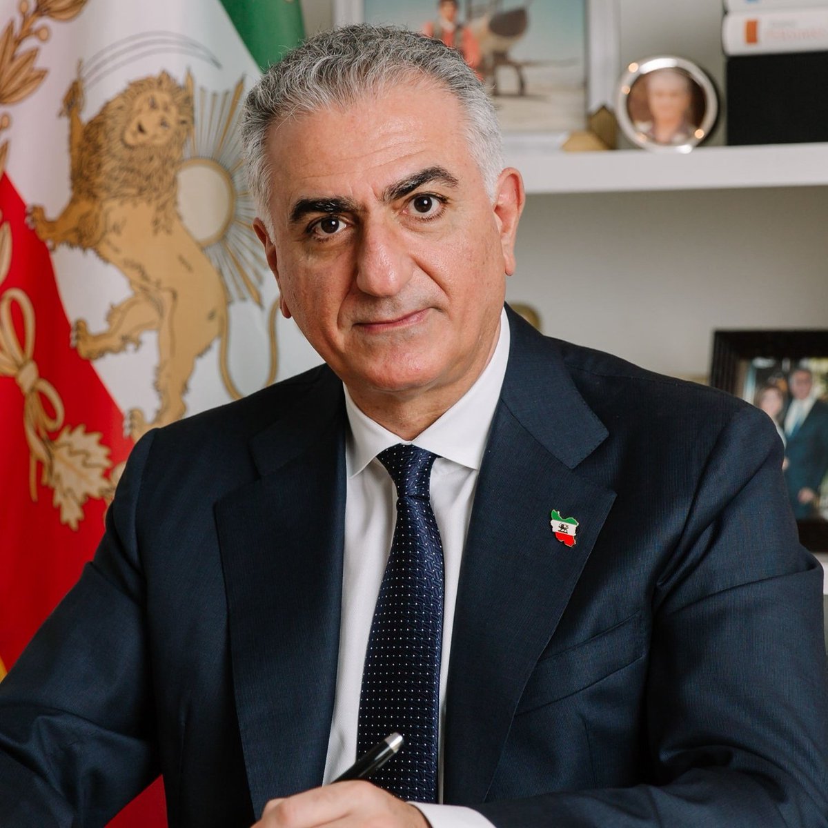 🚨 BREAKING: Trump rejects Reza Pahlavi, says he is a nice guy but I wants someone from within Iran who is popular, not Pahlavi, to lead.