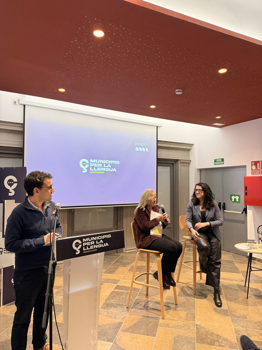 Municipis per la Llengua tweet media