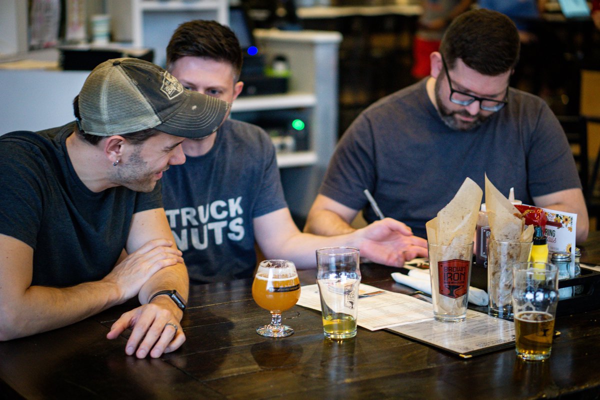 Quizzo Trivia tweet media