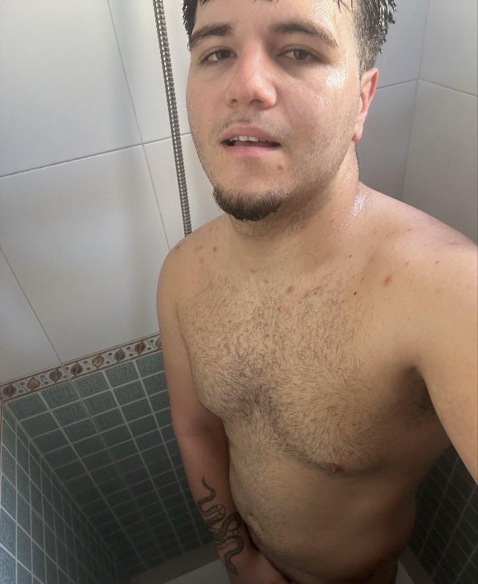 controlGorka's tweet photo. @DaveJenkin19970 https://t.co/rmxn0T12NU🔥 35% DE DESCUENTO – solo hasta mañana
Lo que pasó en la ducha no fue casualidad.
Si te gusta el morbo… sabes dónde entrar,te espero��. https://t.co/x87ezaMobP