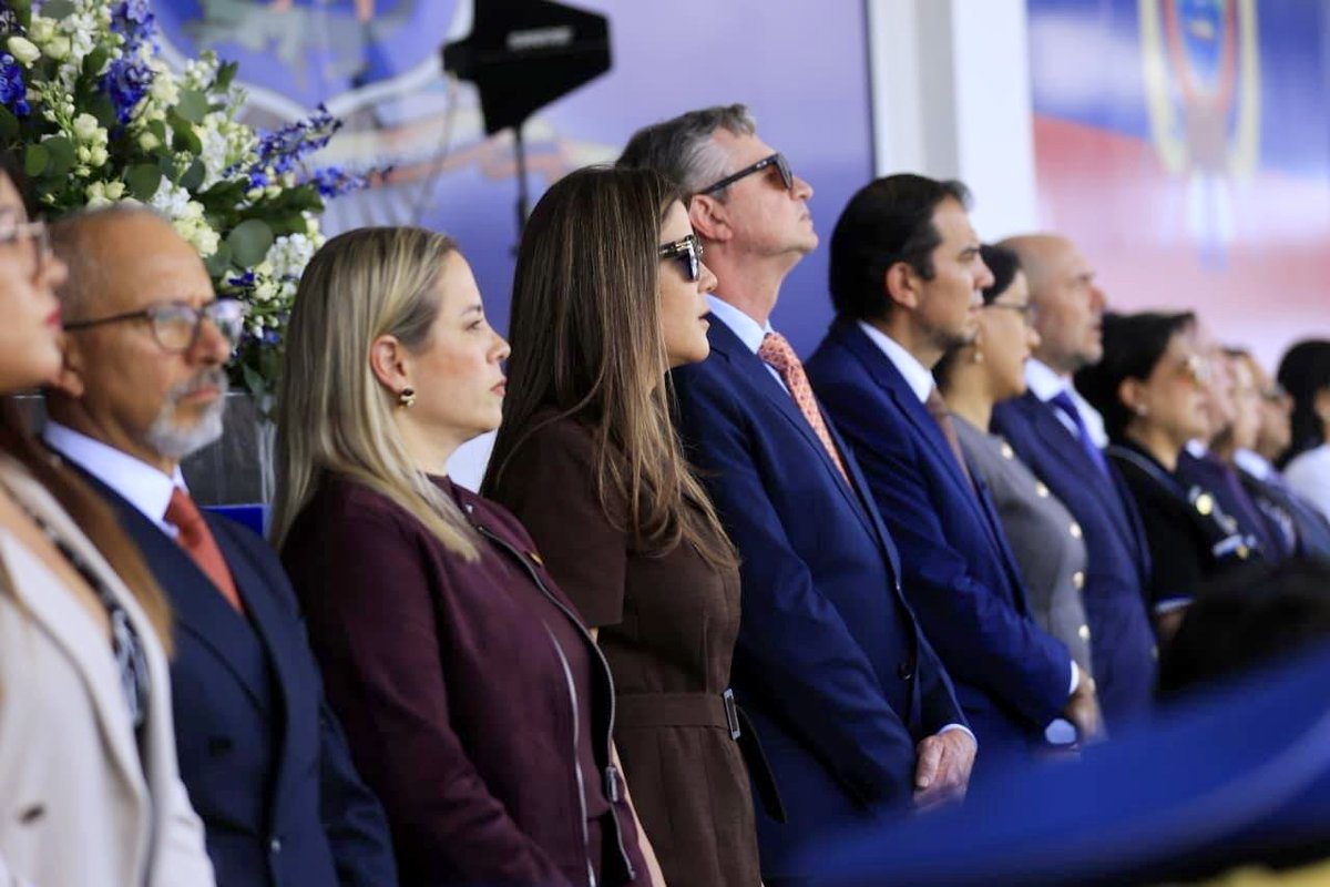 Alexandra Navarrete R tweet media