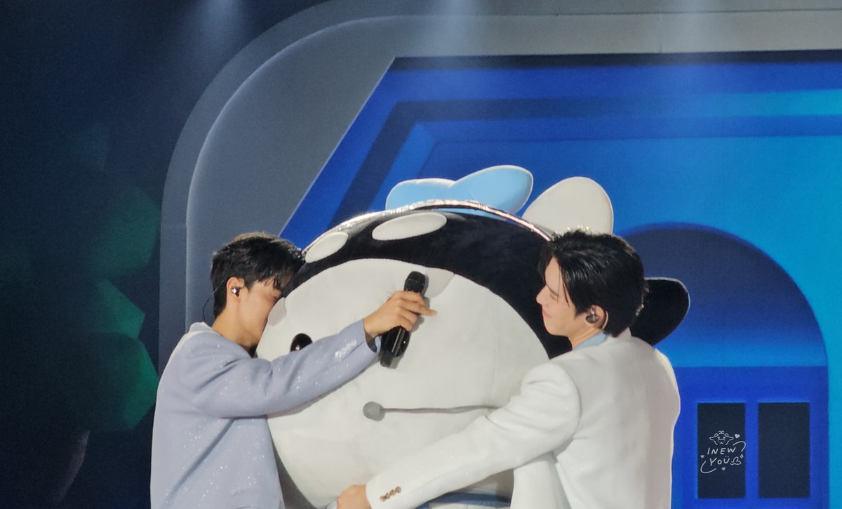 ɪɴᴇᴡʏᴏᴜ 🍒👻🐶✈️ tweet media