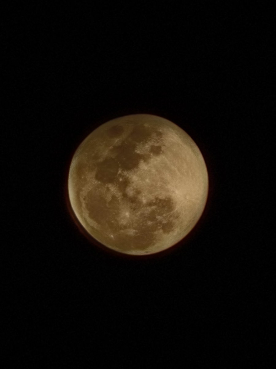 MayurMohapatra_'s tweet photo. Look up. 

#withnothing #shotonsnapdragon #shotonphone 3a Pro https://t.co/v70OcHQHkL
