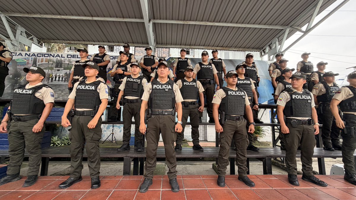 “El Gobierno Nacional respalda a la <a href="/PoliciaEcuador/">Policía Ecuador</a> y protege a las familias ecuatorianas. Trabajamos para recuperar la tranquilidad en nuestras ciudades, defender la democracia y responder con firmeza frente al crimen organizado”, enfatizó <a href="/natalymorillos/">Nataly Morillo Solórzano</a>. 🇪🇨