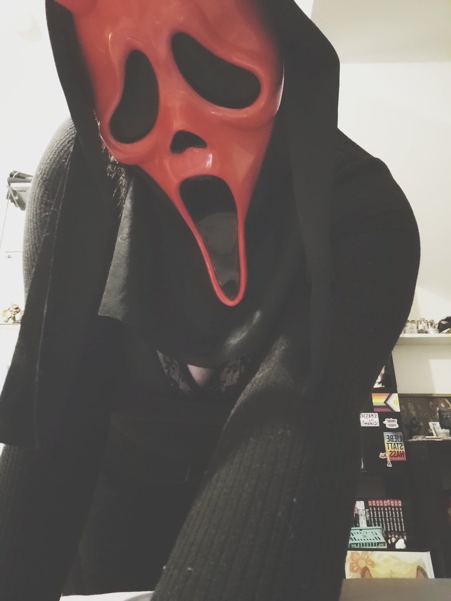 𝕿𝖍𝖊𝖆 tweet media