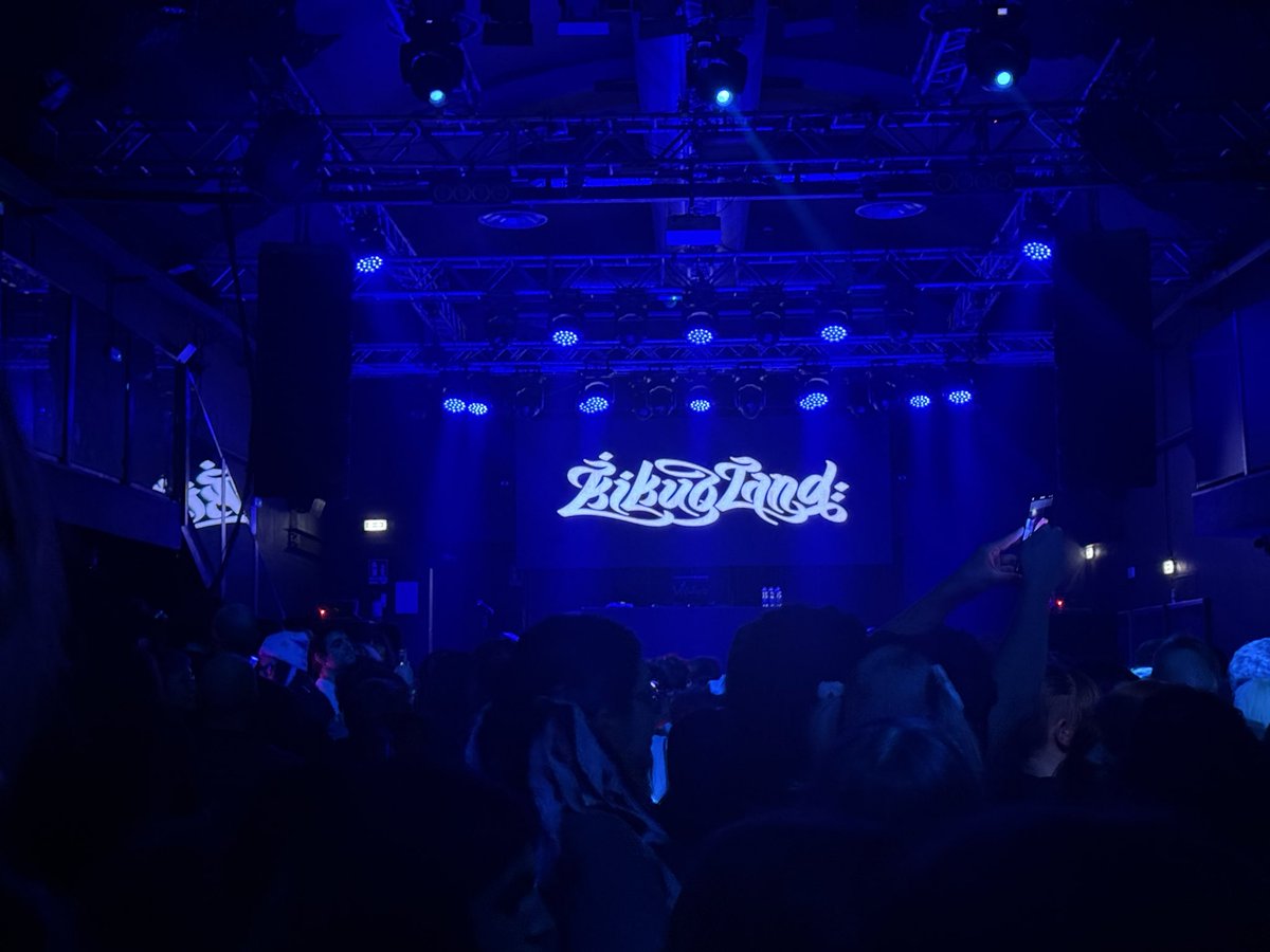Simple_KoKo_'s tweet photo. Gooooo KIKUOOOOO https://t.co/dbpqhOKXpd