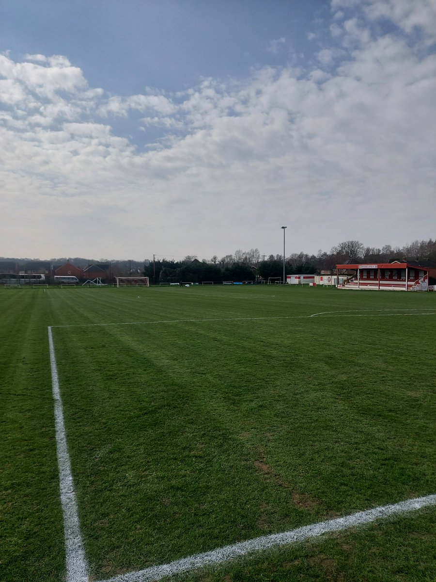 Whitchurchutd's tweet photo. The stage is set at Longmeadow for tomorrow's 7.45pm KO under the floodlights! 
Please come and support as we continue to chase the div 1 title! https://t.co/qhPgt2CZwW