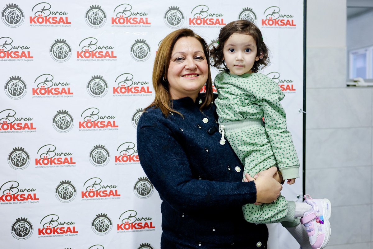 Erenler Aşevi’mizdeki iftar soframızda hemşehrilerimizle ve şehrimizde eğitim gören gençlerimizle bir araya geldik. Ramazan’ın bereketini birlikte paylaştık.