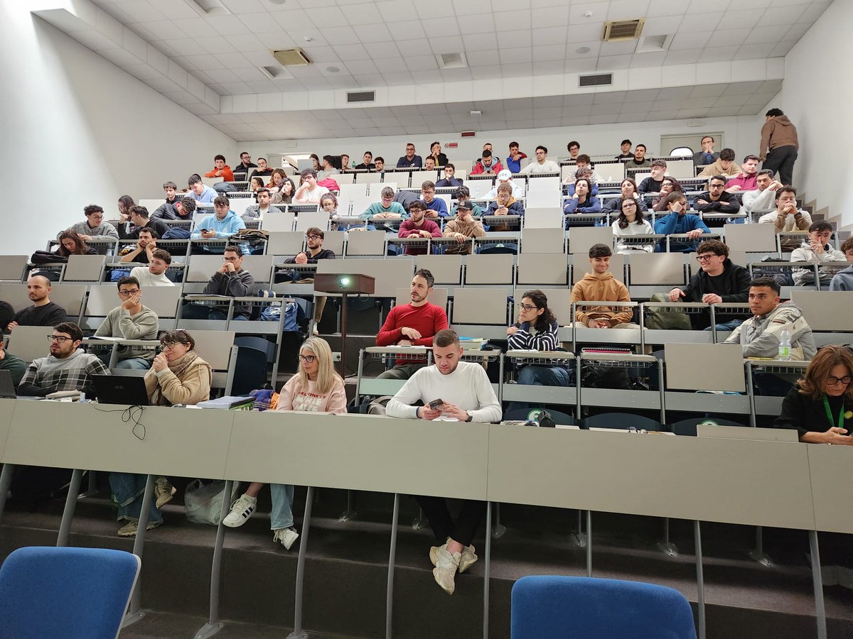 AndrewerFTK tweet media