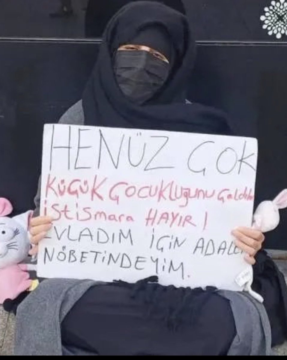 Saadet Özkan tweet media