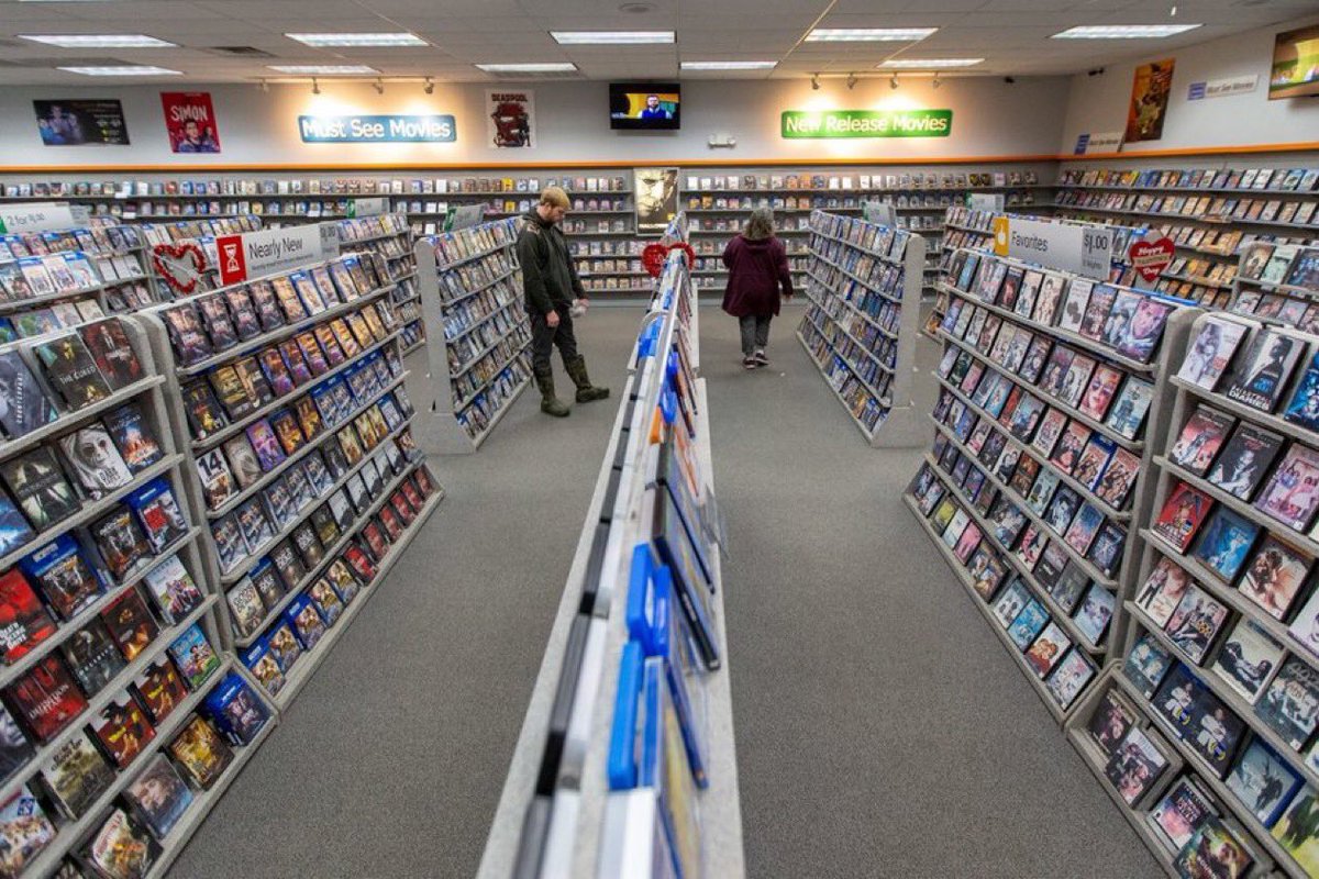 Hoopss's tweet photo. GEN Z would never understand. https://t.co/J3Al3PwZFa
