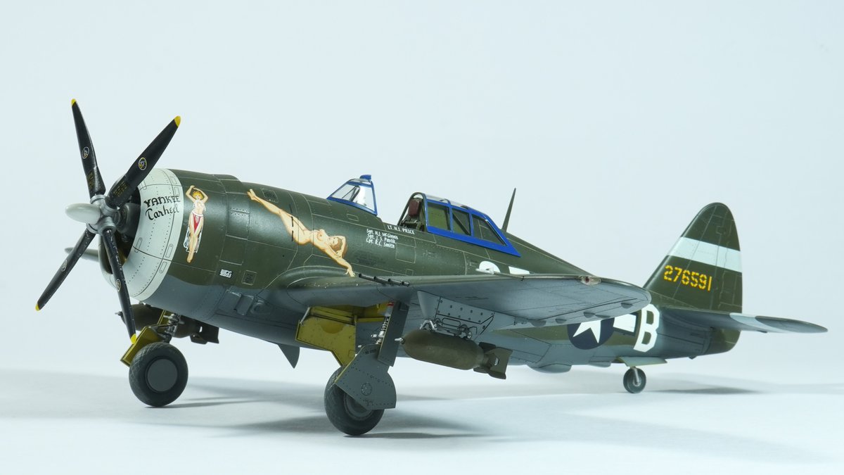 例会で使うのに箱から引張り出して撮影したサンダーボルト。2002年JMC出品作、MA別冊M-CAT・JMC総評で児子さんに近々に大きな賞をとられるでしょうとお褒めを頂いた作品。この後に2004年JMCでグランドマスター賞をセイバードックで獲得。児子さんとはもっと色々話したかったな～このノーズアート最高！