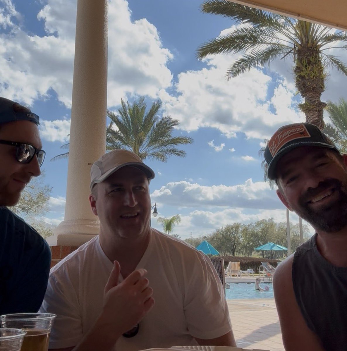 Pints, Forks & Friends tweet media