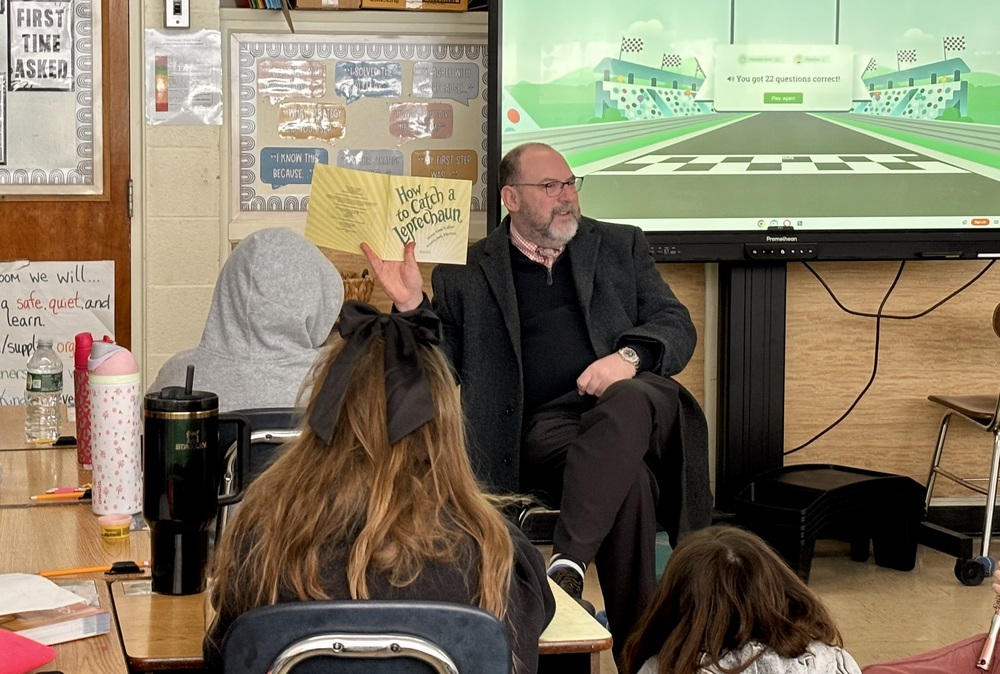 Chamberlain School tweet media