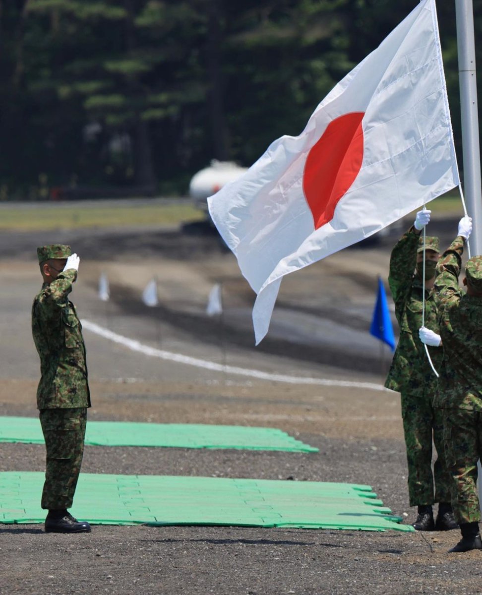 #ともにこえよう石川県
#自衛隊に感謝と敬意を 
#スパイ防止法の制定を 
#祝日には国旗掲揚🇯🇵
日本国の皆さん😊
おはようございます🙇🎌
3月4日 水曜日
本日も、宜しくお願い致します🐸🌸