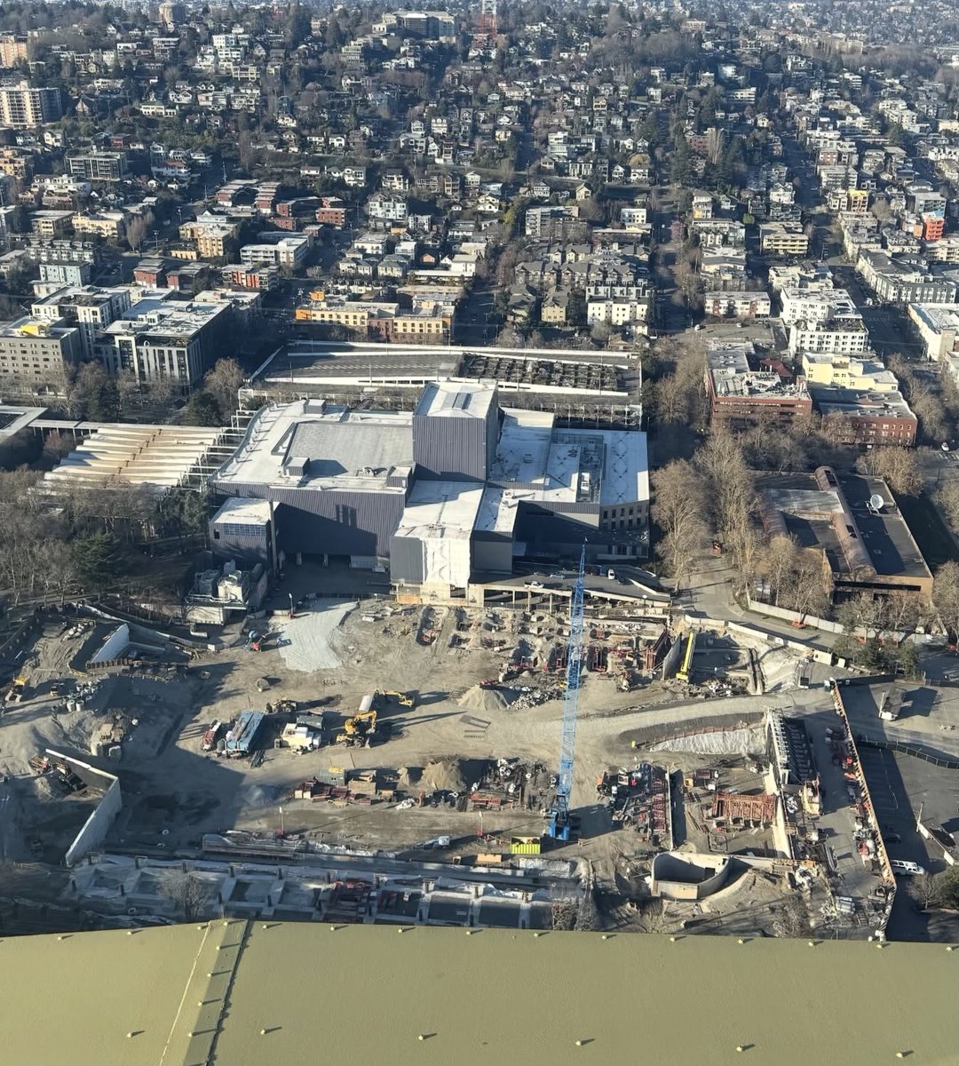 NikoAntoun's tweet photo. How the new Seattle Memorial Stadium construction has been shaping up so far 🏗️

A new state of the art stadium will be built in the former Memorial Stadium’s place, but it’s obviously at the cost of a historic piece of Seattle. https://t.co/1R45ABH2Uh