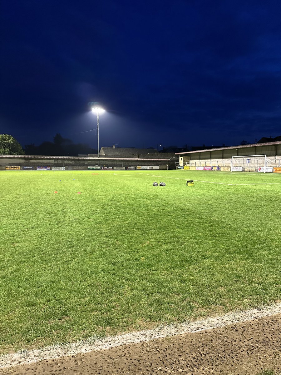 PaultonRoversFC's tweet image. All looking good for tonight’s fixture with @BrislingtonFC. It’s not too late to get yourself along for the 7.30pm kickoff!

#UpTheRovers #SupportLocalFootball