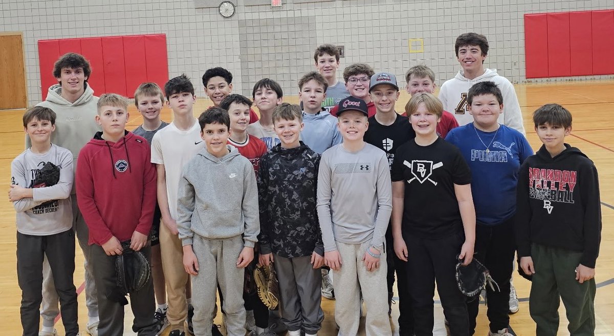 BVLynxBaseball's tweet image. Huge shoutout to Jack and Mason for showing up early this morning to help our 13U guys with catching fundamentals. Blocking, receiving, throw downs, and doing the little things right.

Grateful for these two investing in the next group. 👊⚾️ #BaseballCulture #LeadTheWay #ALLIN