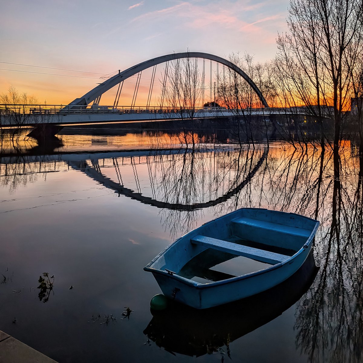 𝐢𝐧𝐬𝐭𝐀𝐧𝐣𝐨𝐮 tweet media