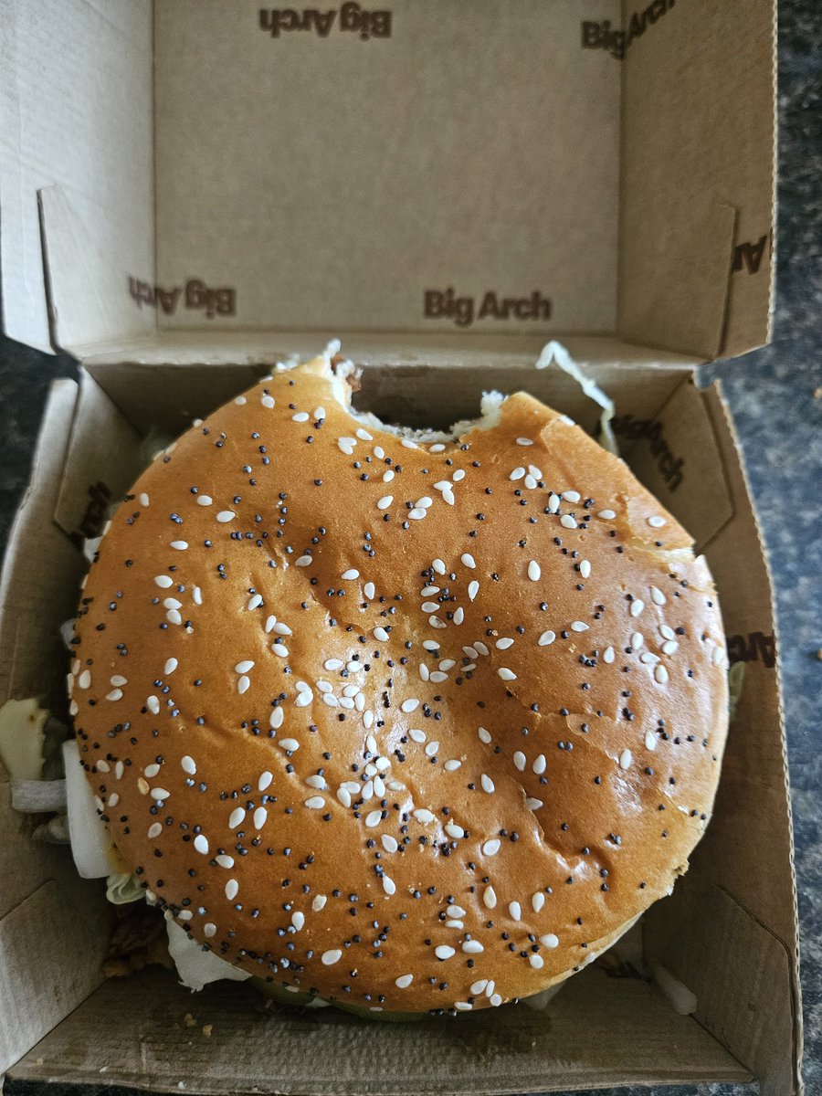 SphinxSatvrn's tweet image. 😋 #BIGBITE