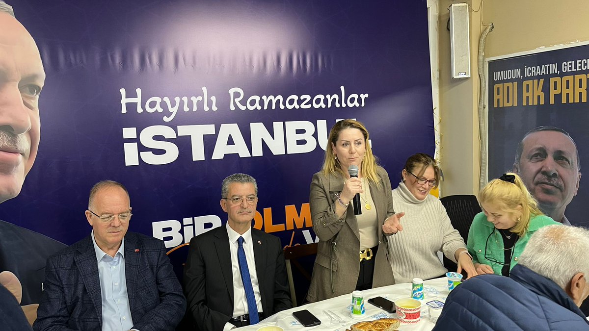 İlçe Başkanlığımızda :
Kıymetli Mahalle Başkanlarımız ve yönetimlerinin düzenlediği iftar programı...

#BirOlmakRuhumuzdaVar

<a href="/sinasen1/">SİNA ŞEN 🇹🇷</a> 
<a href="/nimetgundogdu/">Nimet Gündoğdu 🇹🇷</a>
<a href="/avnecmettinyzc/">Necmettin Yazıcı</a> 
<a href="/mehmetsahinbsk/">Mehmet Şahin</a> 
<a href="/abdullahozdemir/">Abdullah Özdemir</a> 
<a href="/akpartiistanbul/">AK Parti İstanbul</a>