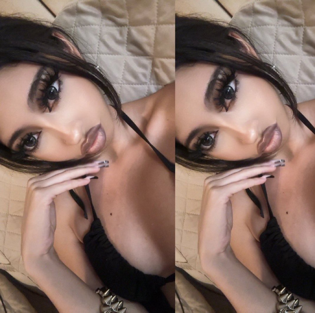 misslustlips's tweet photo. 🖤 https://t.co/dGpKrIaEoI