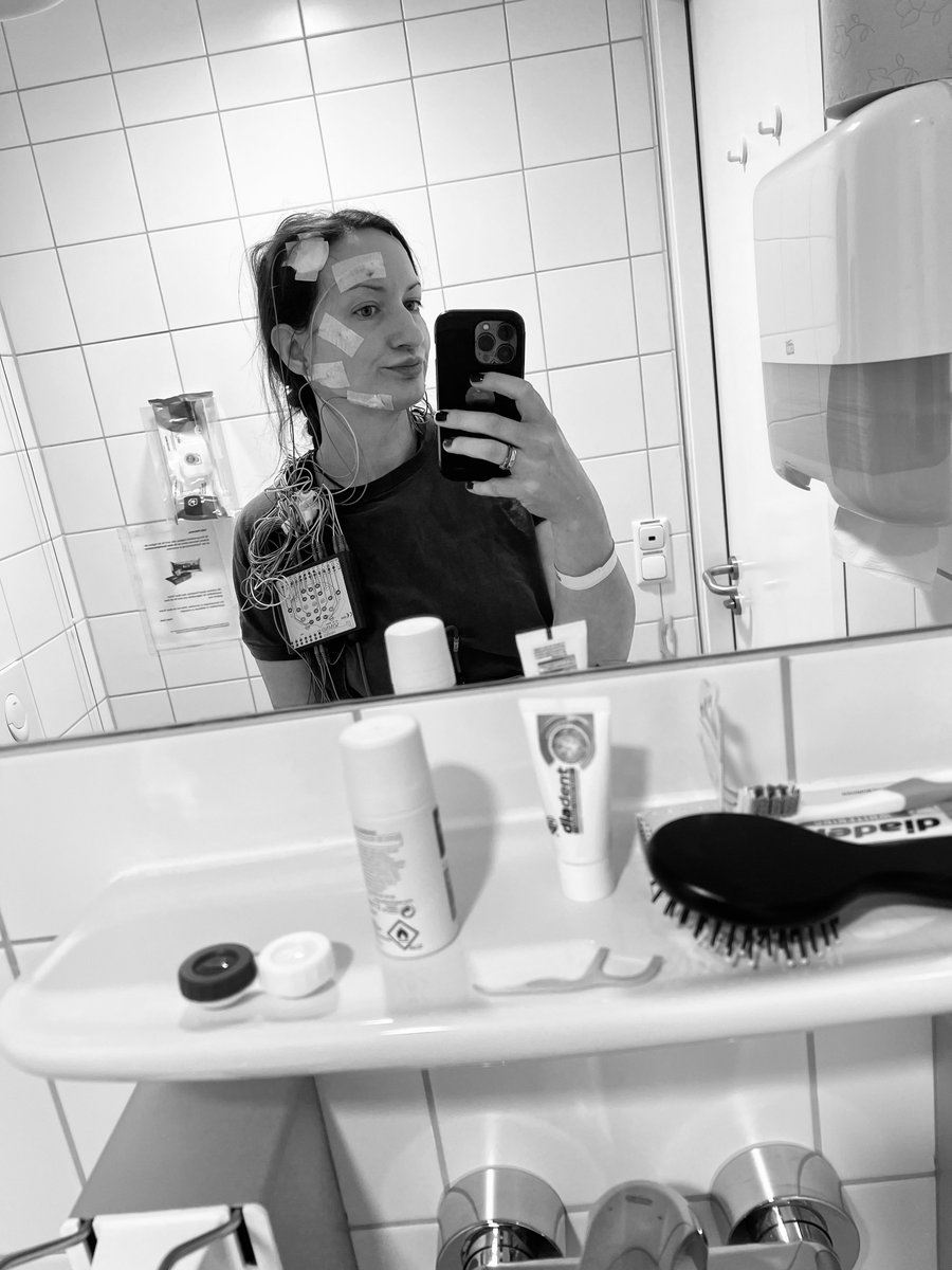 TeamGenuss-BierKanzly 🐡🎤🎸 tweet media